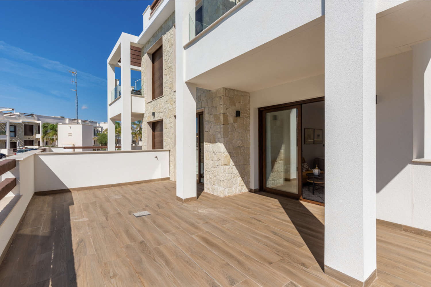 Screenshot 2025-12-12 at 13.42.21